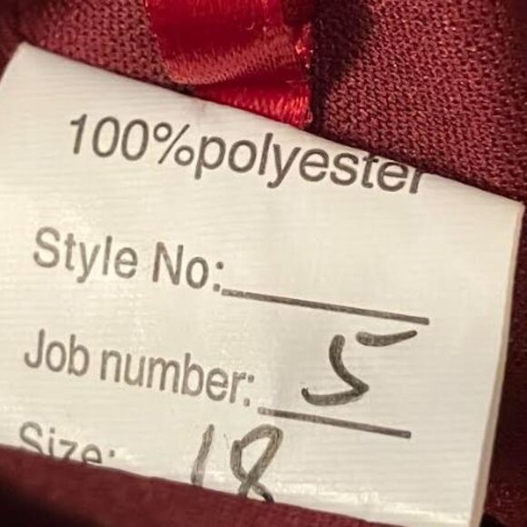 Unbranded Red Sequin Gown with V-Neck Illusion Front and V-Neck Back Size 18 EUC - Picture 11 of 13